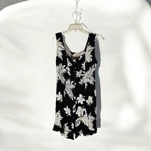 Black and White Floral Sleeveless Short Dress